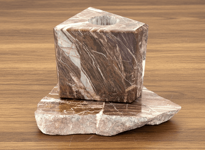 Svícen rudý mramor s podstavcem - Supreme Panthers