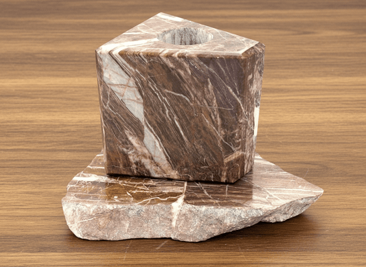 Svícen rudý mramor s podstavcem - Supreme Panthers