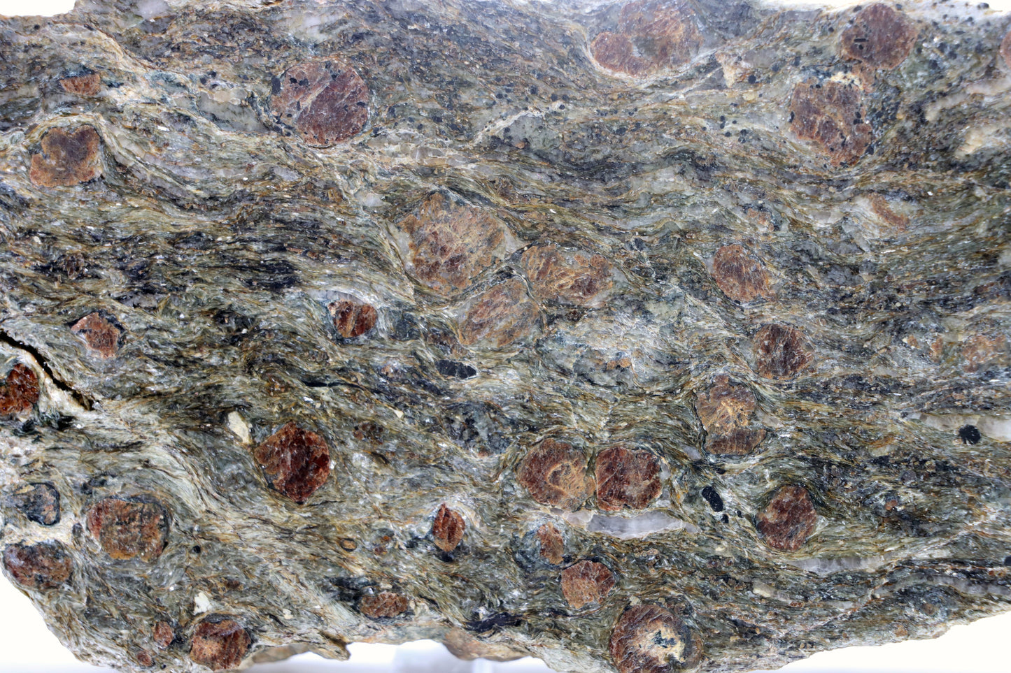 Svojanovit s almandinem leštěný - Supreme Panthers