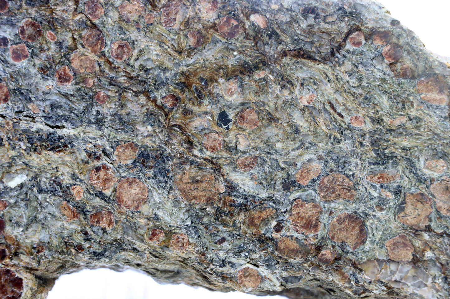 Svojanovit s almandinem leštěný - Supreme Panthers