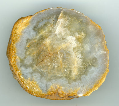 Chalcedonová geoda s křišťálem - Supreme Panthers