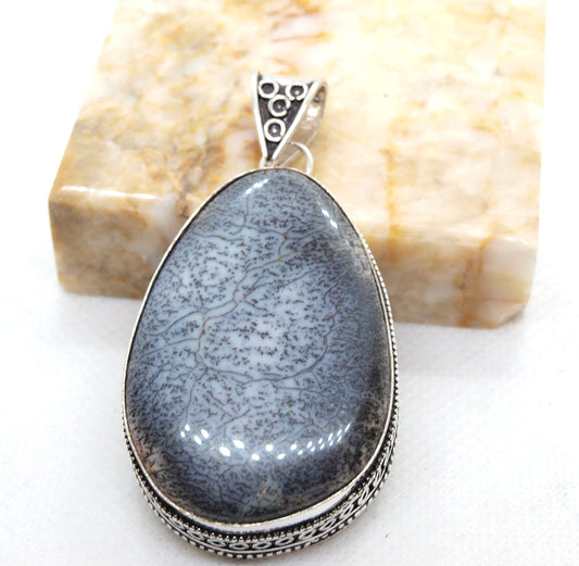 Přívěšek dendriticky opál - Supreme Panthers