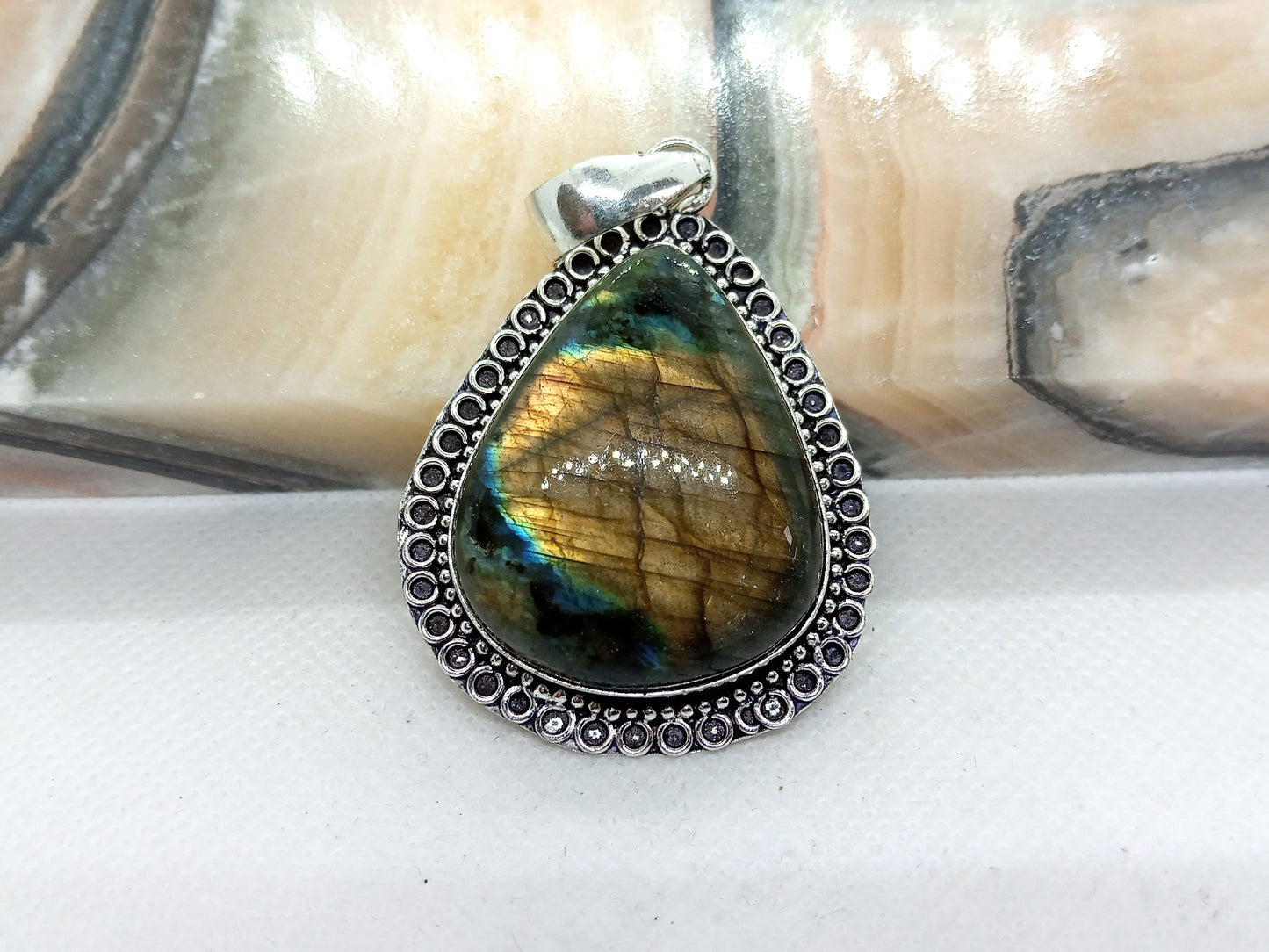 Přívěšek labradorit - Supreme Panthers