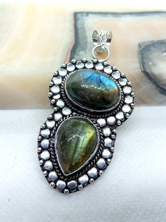 Přívěšek labradorit - Supreme Panthers