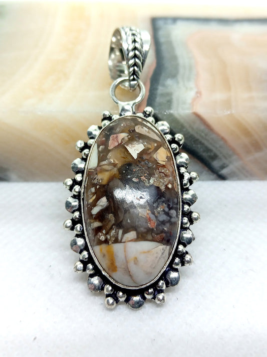 Přívěšek průhledná chalcedonová brekcie - Supreme Panthers